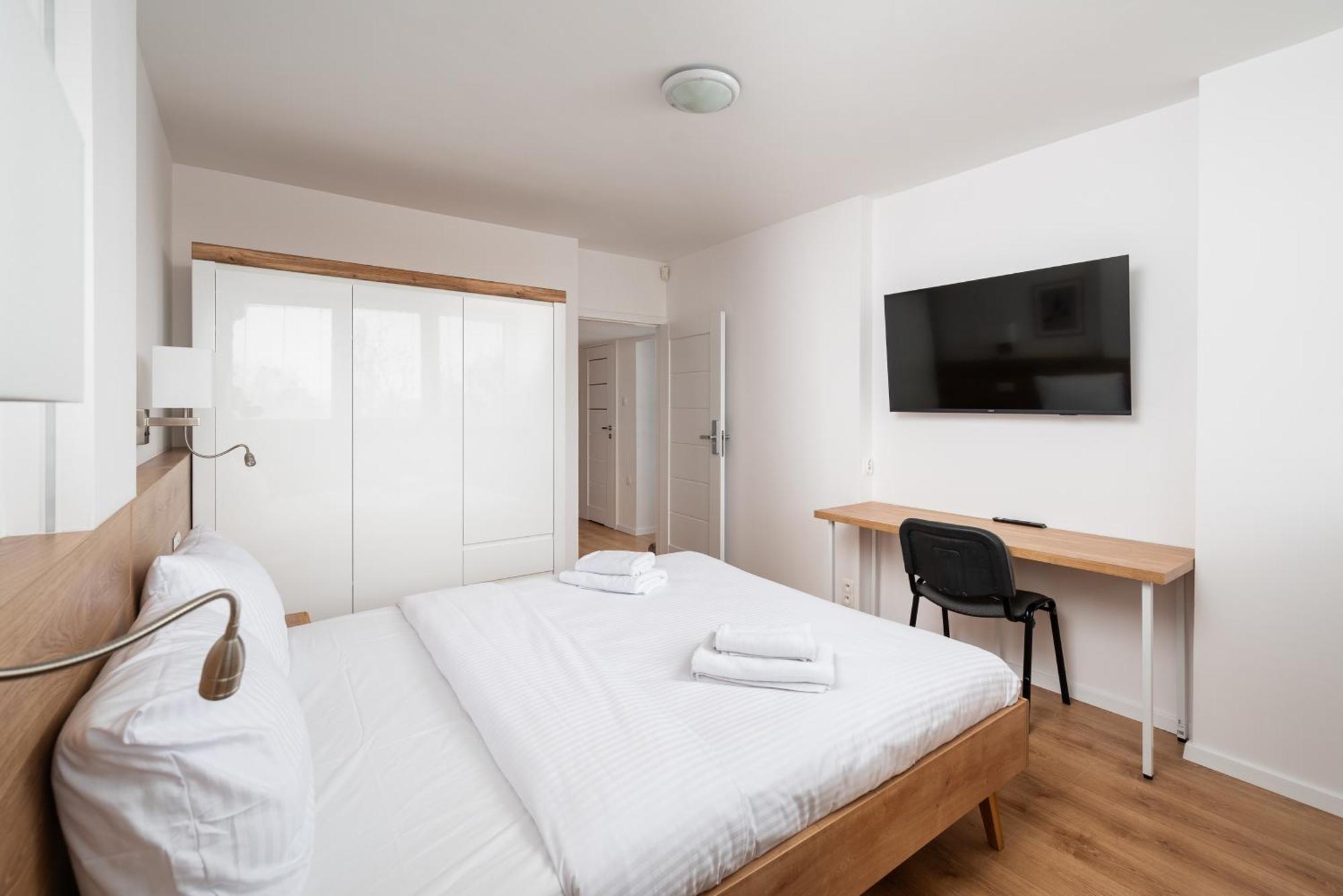 Krasinski Garden Comfort Apartment Warschau Buitenkant foto